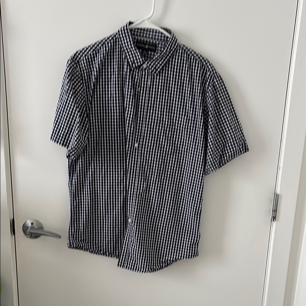 Beverly Hills Polo Club Black and White Casual Button Down Shirt